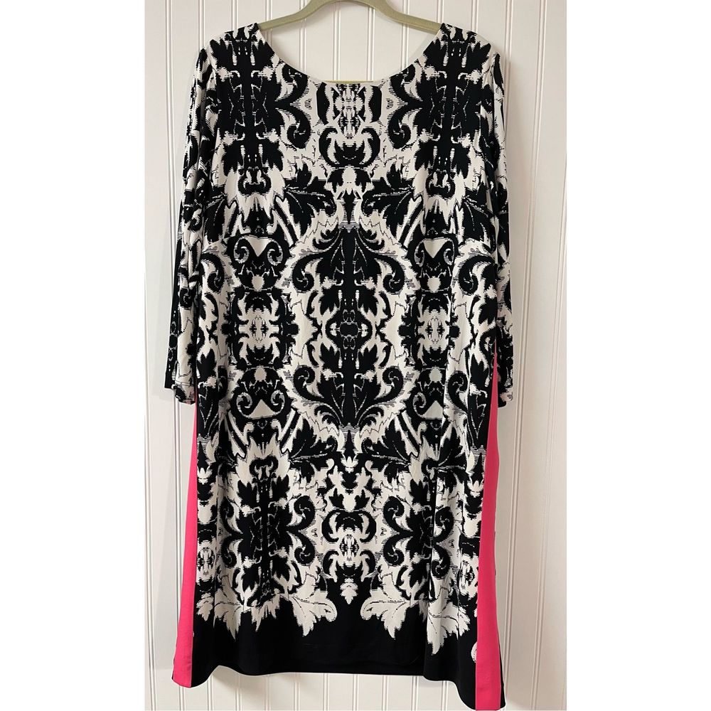 Eliza J dress black & white w/ pink sz 18W